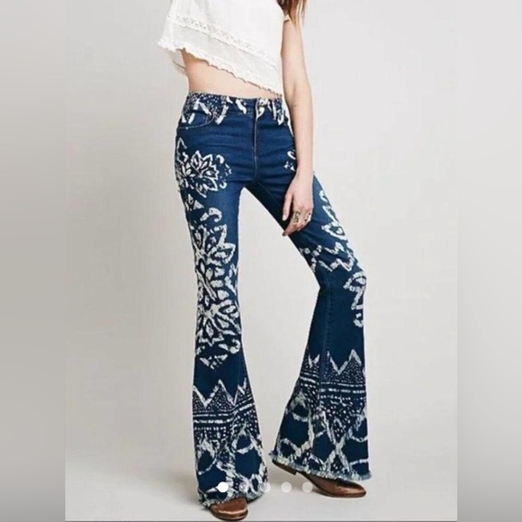 Free People Dominica Printed Flare Jeans (rare) - Picture 7 of 10